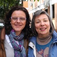 En la foto Lucía Martínez con Pepa Campos, directora de la Escuela JERA de Gestalt, Primera Escuela Andaluza de Gestalt